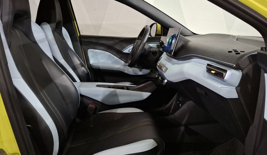Byd Dolphin Mini BEV 38KWH PLUS AUTO Hatchback 2024