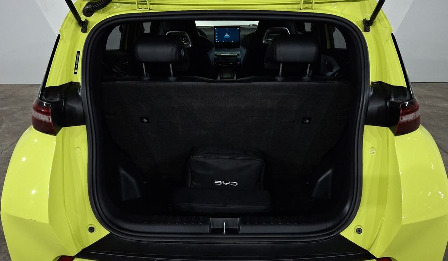 Byd Dolphin Mini BEV 38KWH PLUS AUTO Hatchback 2024