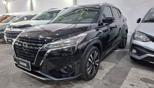 Nissan • Kicks
