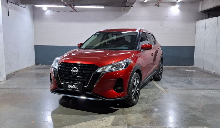 Nissan kicks play 2024
