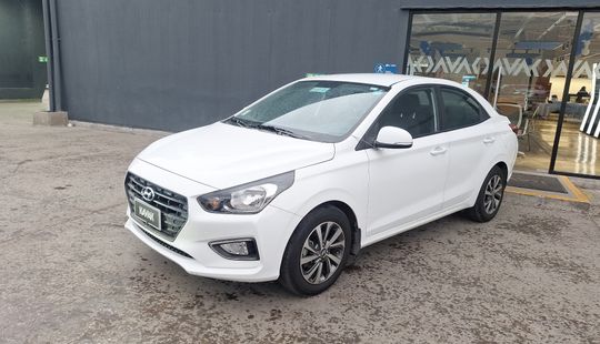 Hyundai • VERNA