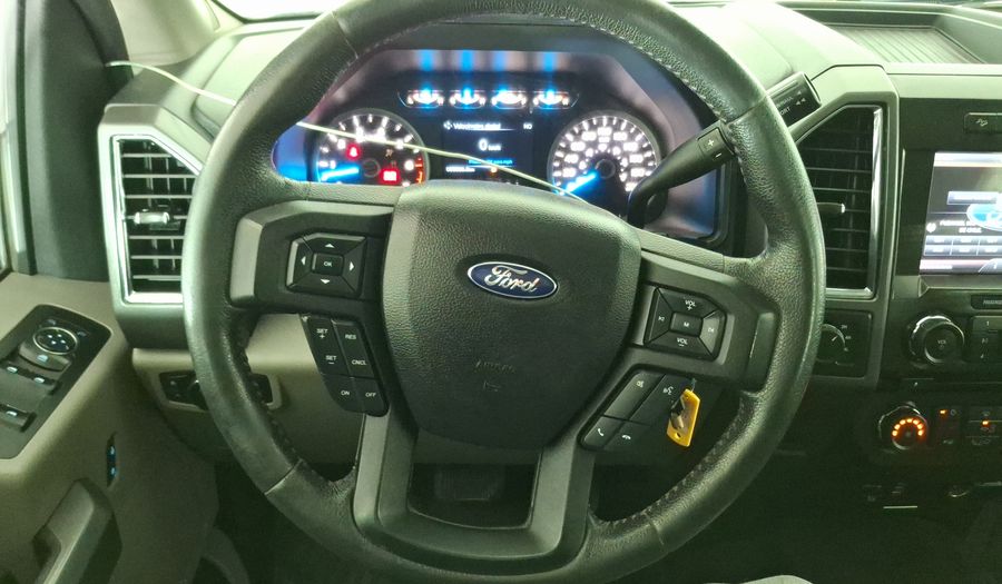 Ford F-150 5.0 XLT AUTO DOUBLE CAB 4WD Pickup 2016