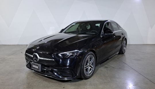 Mercedes Benz • Clase C