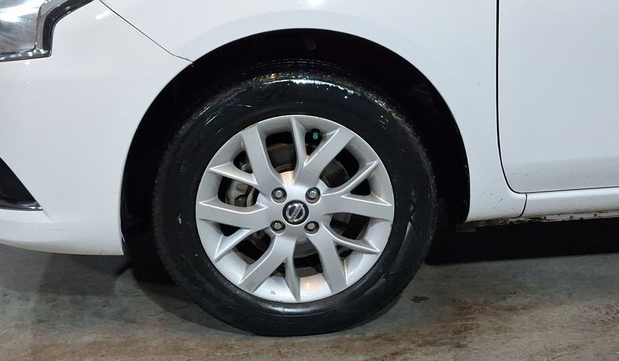 Nissan V-drive 1.6 V-DRIVE A/C Sedan 2022