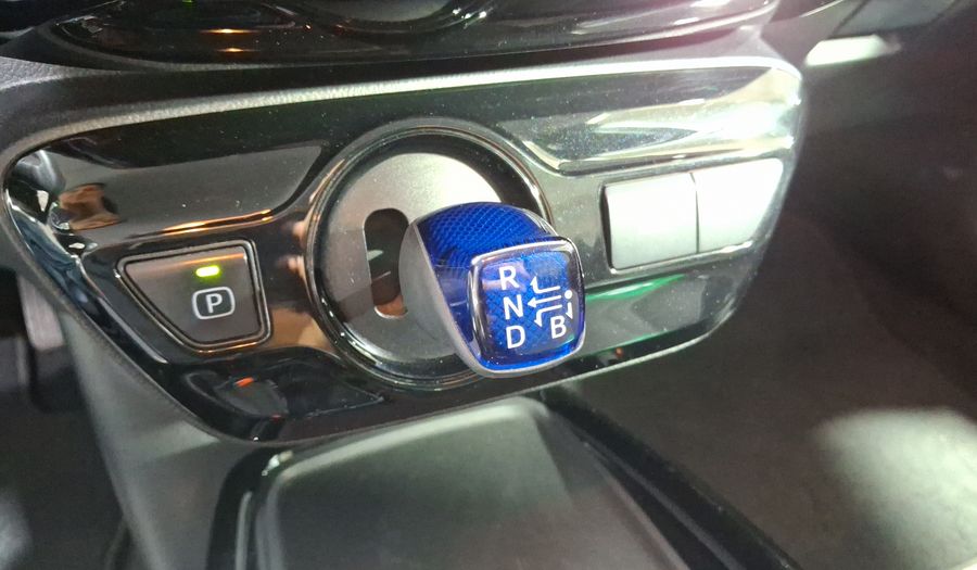 Toyota Prius 1.8 HEV BASE AUTO Hatchback 2022