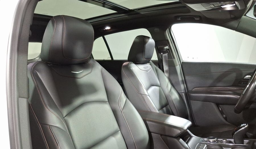 Cadillac Xt4 2.0 SPORT F AUTO Suv 2023