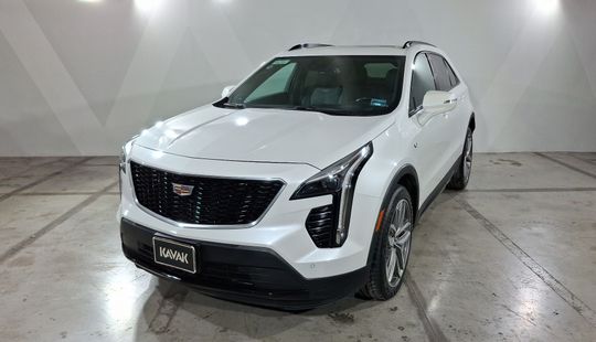 Cadillac • XT4