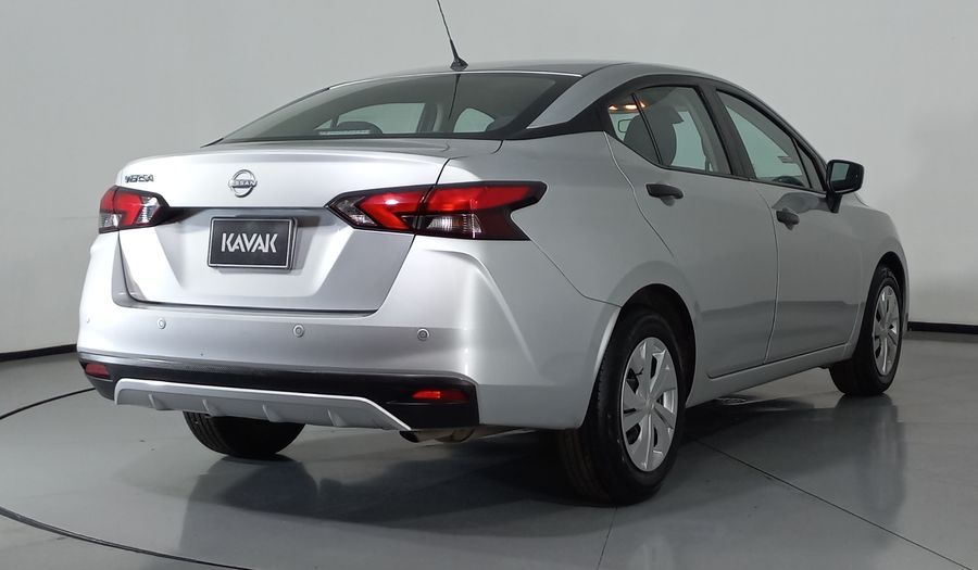 Nissan Versa 1.6 SENSE Sedan 2024