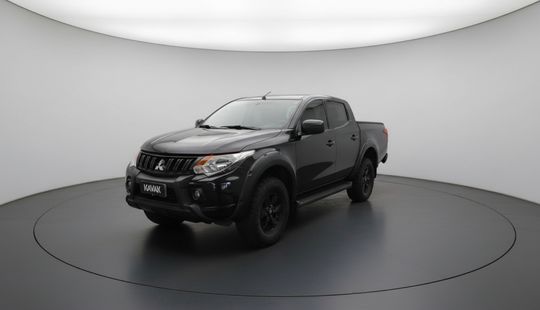 Mitsubishi • L200 Triton