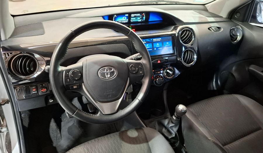 Toyota Etios 1.5 XLS Hatchback 2021