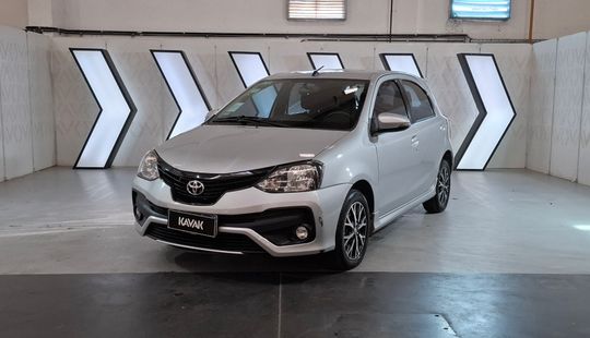 Toyota • Etios