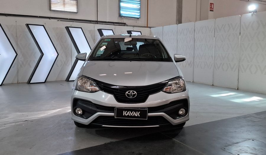Toyota Etios 1.5 XLS Hatchback 2021