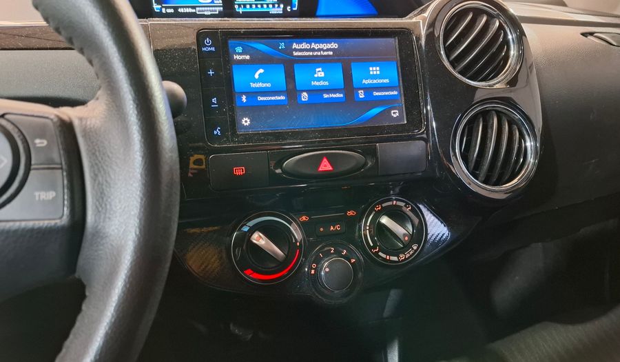 Toyota Etios 1.5 XLS Hatchback 2021