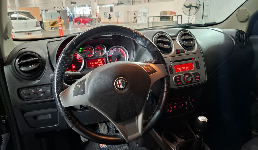 Alfa Romeo Mito 1.4 JUNIOR Hatchback 2013