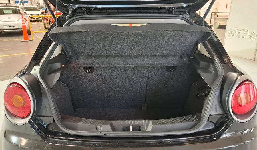 Alfa Romeo Mito 1.4 JUNIOR Hatchback 2013