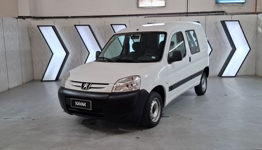 Peugeot • Partner