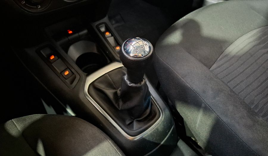 Peugeot 301 1.6 HDI ALLURE Sedan 2017