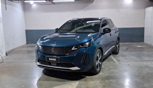 Peugeot • 3008