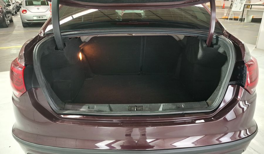 Citroen C4 Lounge 1.6 THP SHINE AT AM19 Sedan 2018