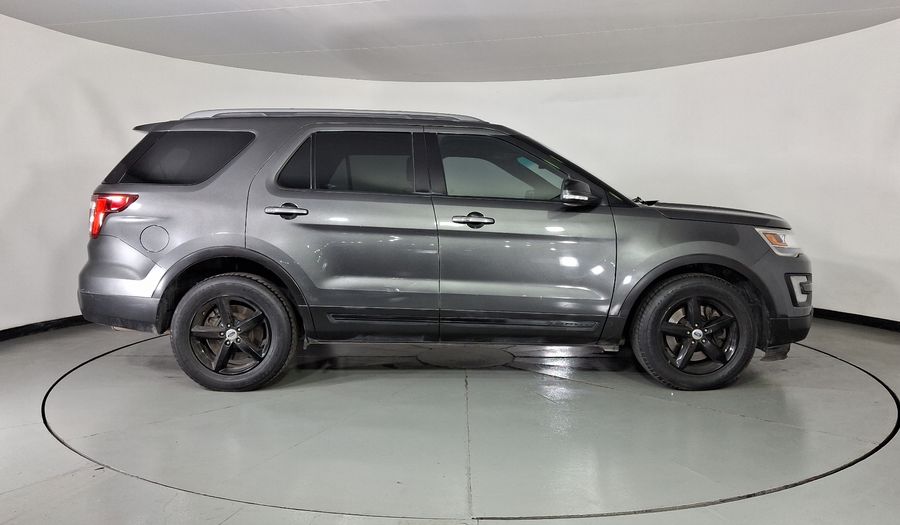 Ford Explorer 3.5 XLT V6 4X2 AT Suv 2016