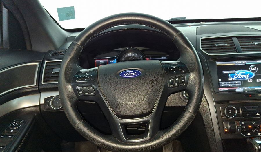 Ford Explorer 3.5 XLT V6 4X2 AT Suv 2016
