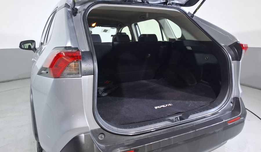 Toyota Rav4 2.5 LE AUTO Suv 2020