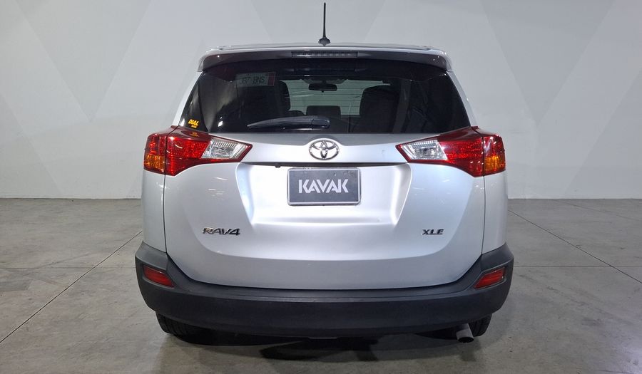 Toyota Rav4 2.5 XLE AT Suv 2013
