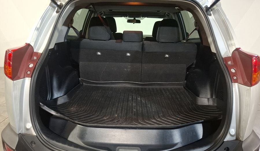 Toyota Rav4 2.5 XLE AT Suv 2013