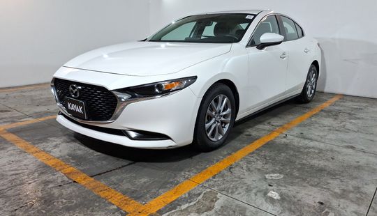 Mazda • Mazda 3