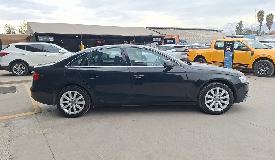 Audi A4 1.8 TFSI 170 HP MULTITRONIC S LINE Sedan 2015