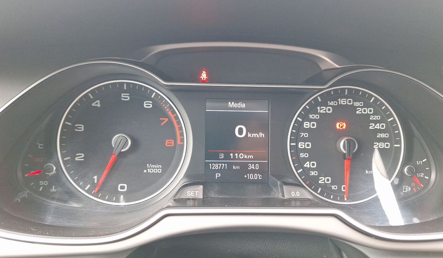 Audi A4 1.8 TFSI 170 HP MULTITRONIC S LINE Sedan 2015