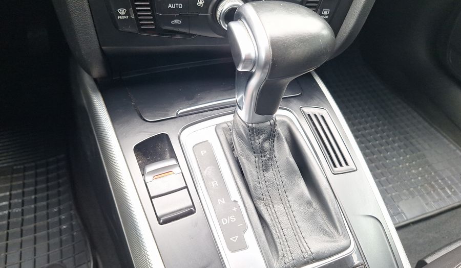 Audi A4 1.8 TFSI 170 HP MULTITRONIC S LINE Sedan 2015