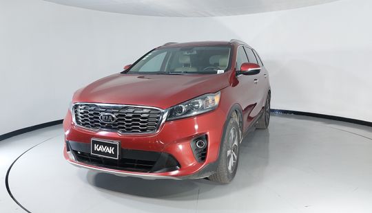 Kia • Sorento