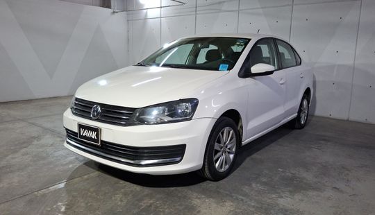Volkswagen • Vento