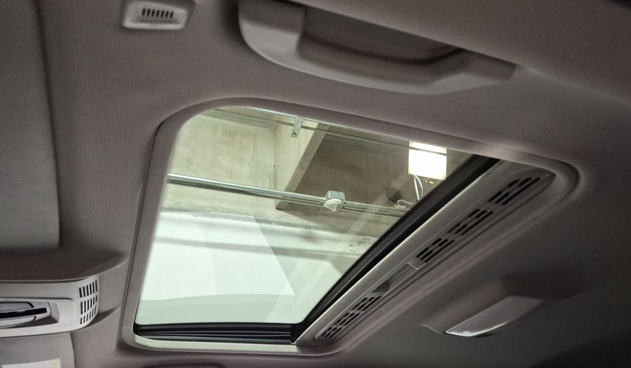 Bmw Serie 1 2.0 120IA URBAN LINE AUTO Hatchback 2017