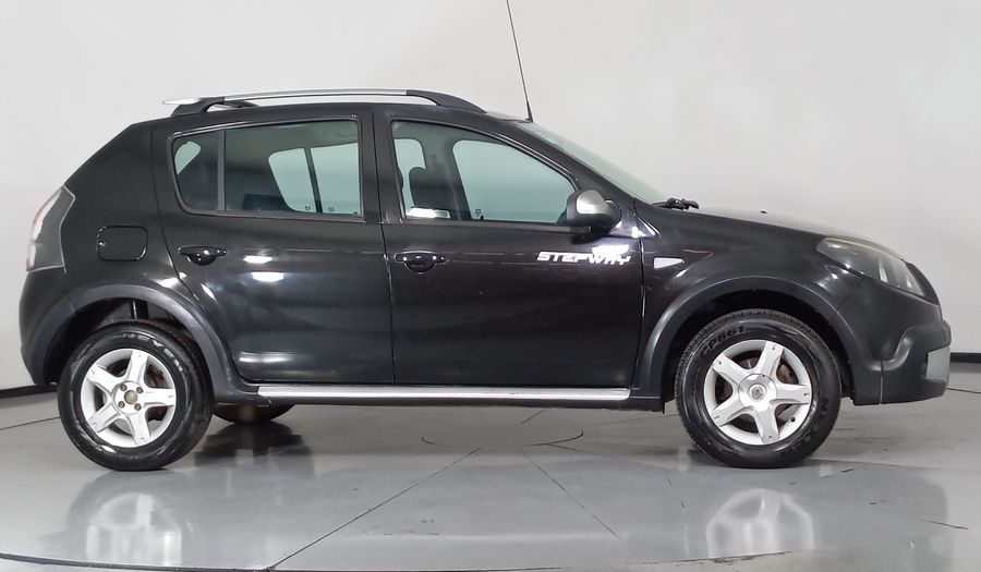 Renault Stepway 1.6 DYNAMIQUE MEDIA NAV MT Hatchback 2015