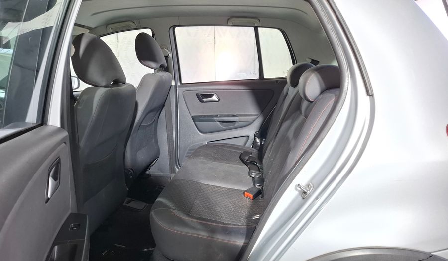 Volkswagen Crossfox 1.6 CROSSFOX COMFORTLINE Hatchback 2013