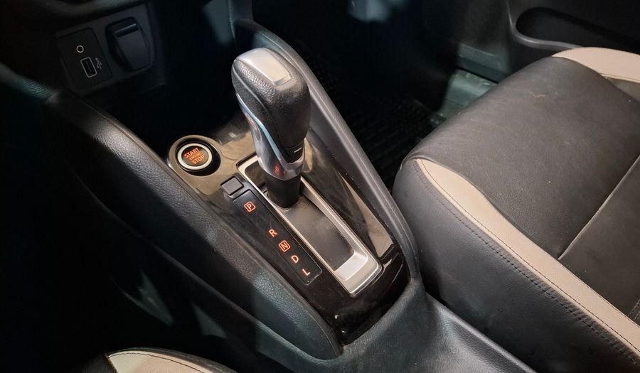 Nissan Versa 1.6 EXCLUSIVE CVT Sedan 2021