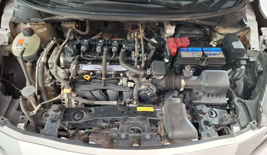 Nissan Versa 1.6 EXCLUSIVE CVT Sedan 2021