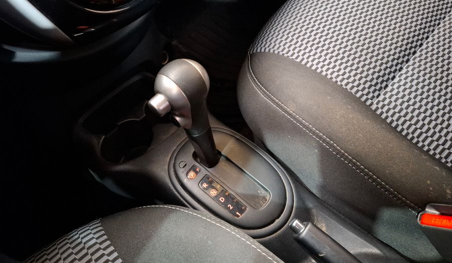 Nissan March 1.6 ADVANCE MEDIA-TECH AUTO Hatchback 2020
