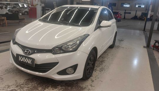 Hyundai • HB20