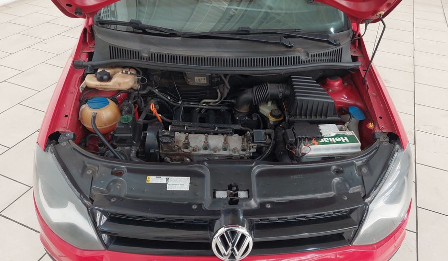 Volkswagen Fox 1.6 VHT TOTAL FLEX CROSSFOX I-MOTION Hatchback 2014