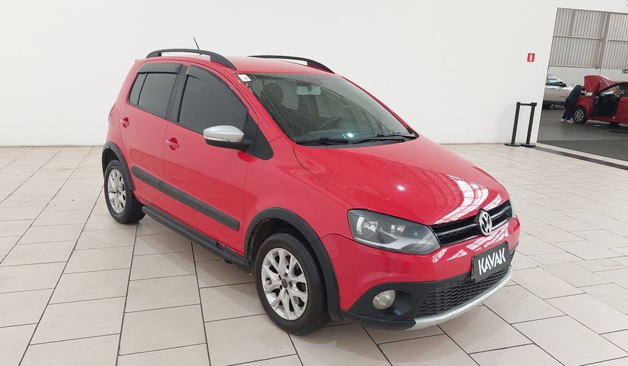 Volkswagen Fox 1.6 VHT TOTAL FLEX CROSSFOX I-MOTION Hatchback 2014
