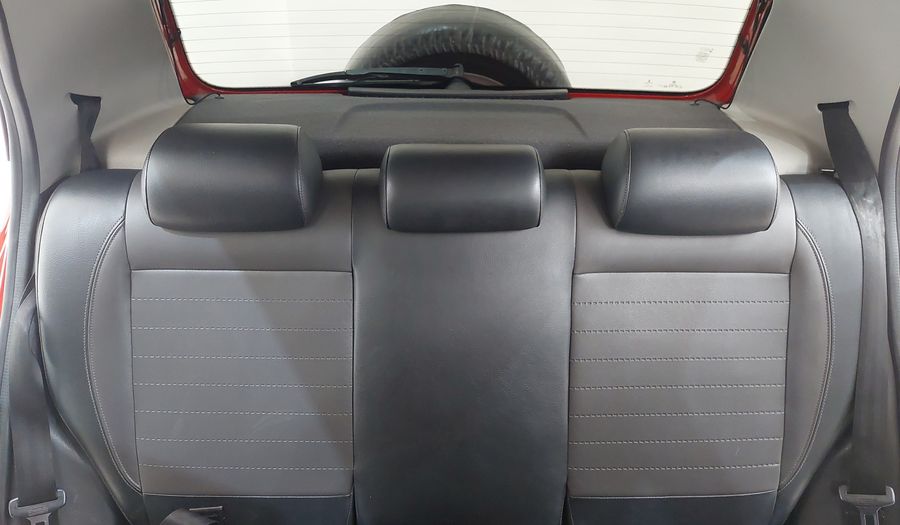 Volkswagen Fox 1.6 VHT TOTAL FLEX CROSSFOX I-MOTION Hatchback 2014