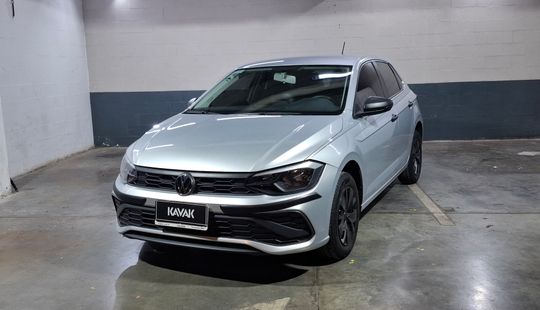 Volkswagen • Polo