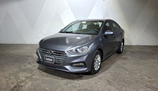 Hyundai • Accent