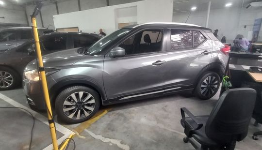 Nissan • Kicks