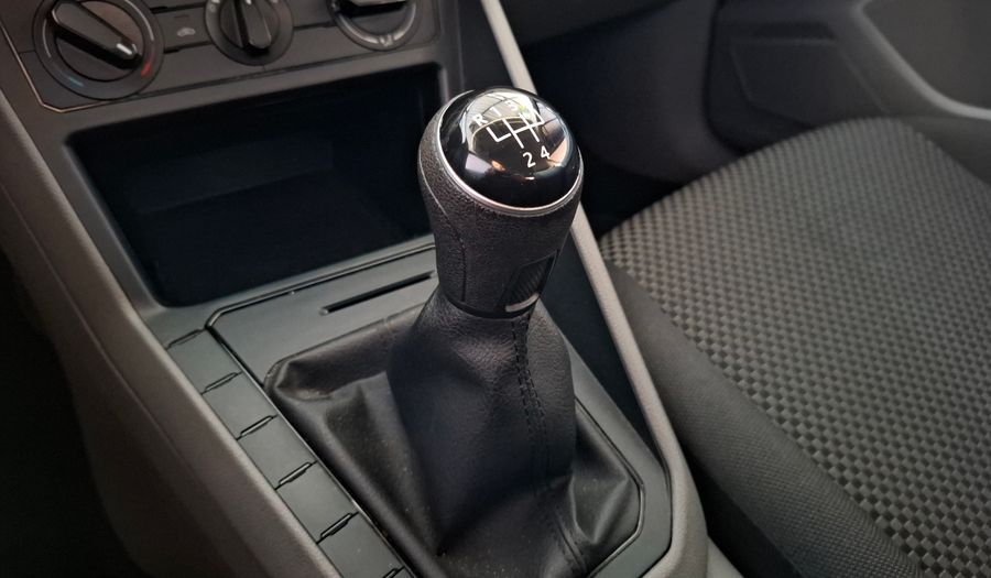 Volkswagen Polo 1.6 MSI TRENDLINE Hatchback 2018
