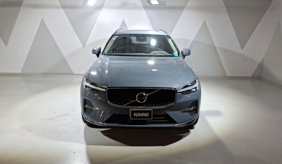 Volvo Xc60 2.0 B5 MHEV PLUS AUTO AWD Suv 2023