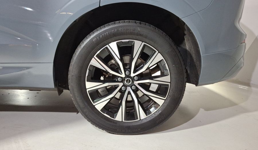 Volvo Xc60 2.0 B5 MHEV PLUS AUTO AWD Suv 2023